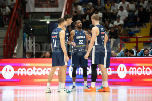 Neptunas Klaipeda-Napoli Basket: la cronaca live