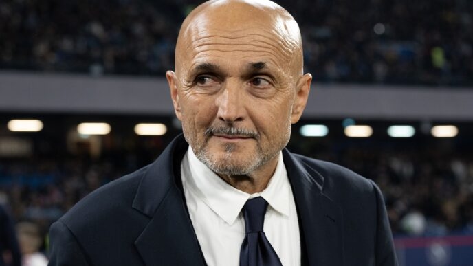 Spalletti: "L'amore dei tifosi a Napoli toglie il fiato, ma io me lo sono respirato"