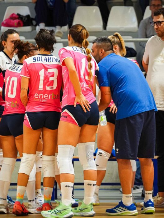 Serie B2 Volley: FacileRent Molinari Napoli debutta in casa contro Trani