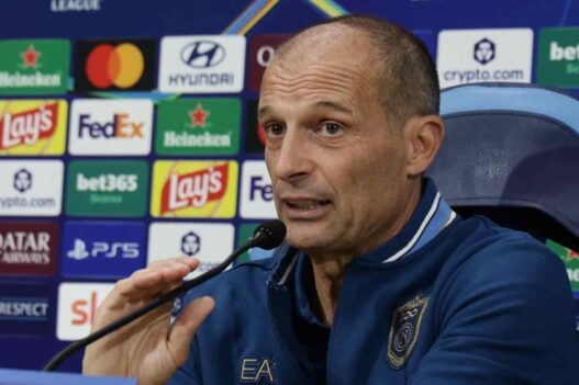Napoli, Allegri valuta tre cambi per la sfida con la Roma
