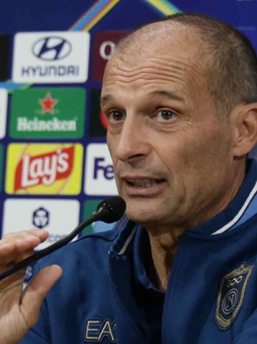Napoli, Allegri valuta tre cambi per la sfida con la Roma