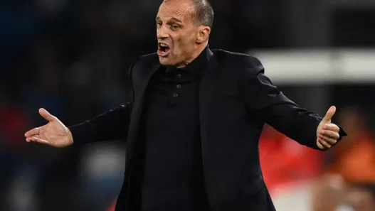 Champions League: Napoli e Inter ko, errori individuali decisivi