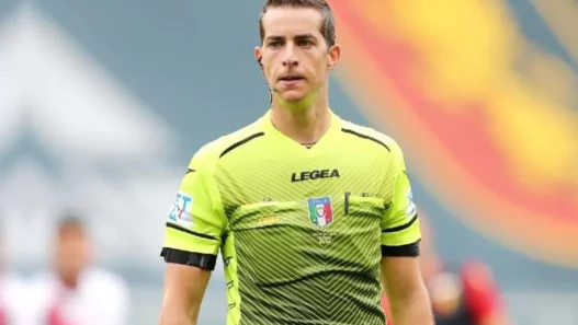 Serie A, le designazioni arbitrali per la 9a giornata: Ayroldi dirige Monza-Napoli