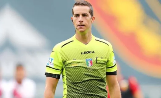 Serie A, le designazioni arbitrali per la 9a giornata: Ayroldi dirige Monza-Napoli