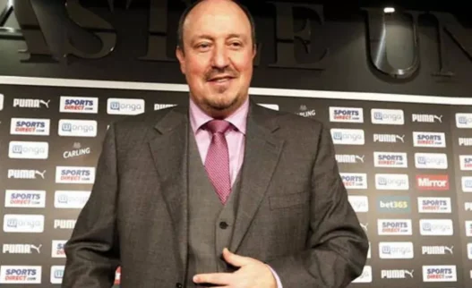 Benitez: "Sorprendente l'Inter, clamoroso il ko della Roma"