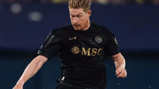 Napoli, De Bruyne preoccupato: il belga non si sente capito