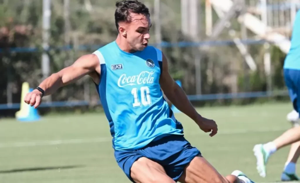 Napoli: allenamento mattutino a Castel Volturno, aggiornamenti su Giovane, McTominay e Meret