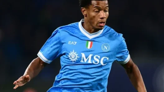 Napoli-Frosinone: Allegri conferma difesa a quattro, Neres e Lang con De Bruyne