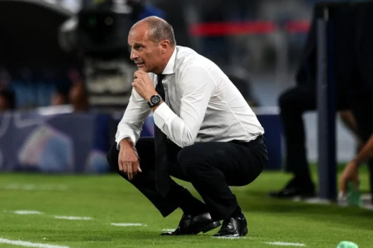 Amichevole: Napoli sconfitto 2-0 dall'Avellino, Allegri testa la difesa a quattro