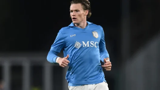 Ten Hag: "Non volevo cedere McTominay, ma lo hanno dato al Napoli"