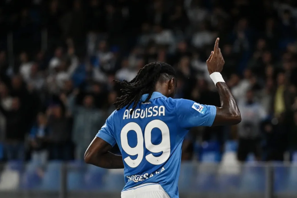 Napoli, Allegri abbandona la prudenza: la squadra gioca all'attacco
