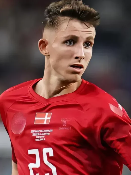 Lindstrom, secondo gol col Salisburgo. L'ex Napoli ritrova la rete