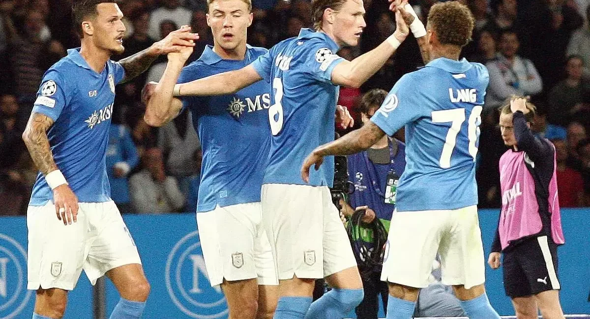 Ranking UEFA: il Napoli sale al 25° posto dopo la vittoria in Champions