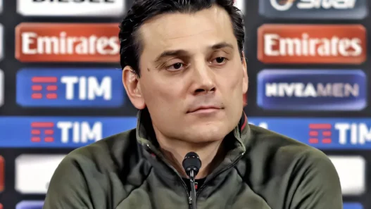 Napoli, Areniello: "Montella possibile fino a giugno, Pioli in lizza"