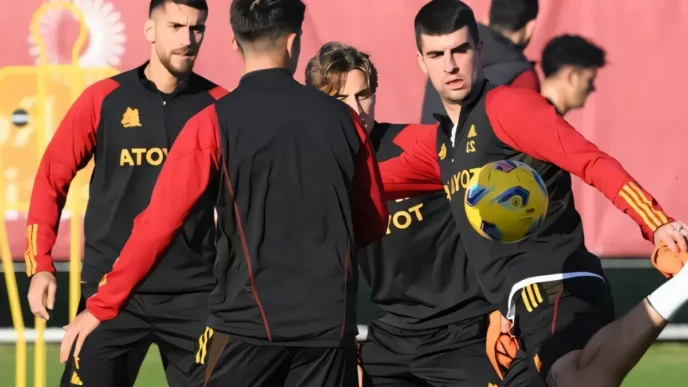 Roma, Koné e Dybala in dubbio per Napoli: un barlume di speranza