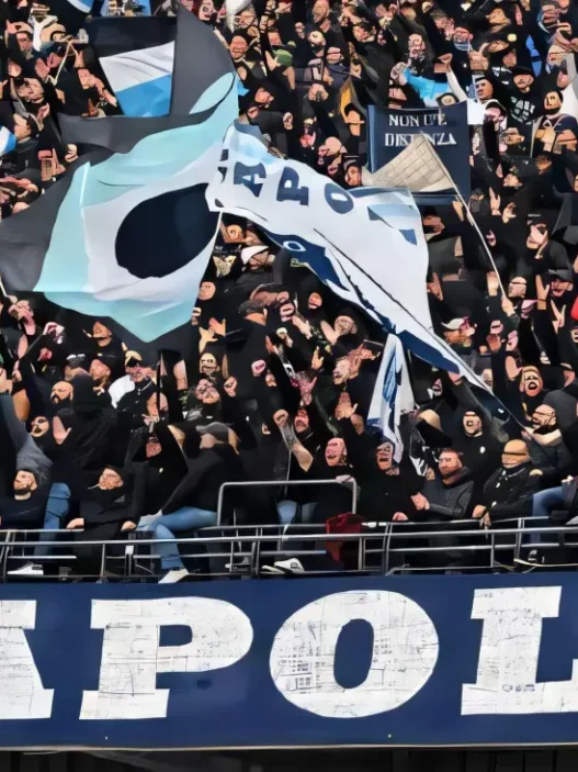 Napoli-Frosinone, l'appello di Caiazza: "Unità contro le offese a De Laurentiis"