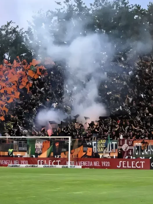 Venezia-Napoli: 1000 biglietti polverizzati in 10 minuti